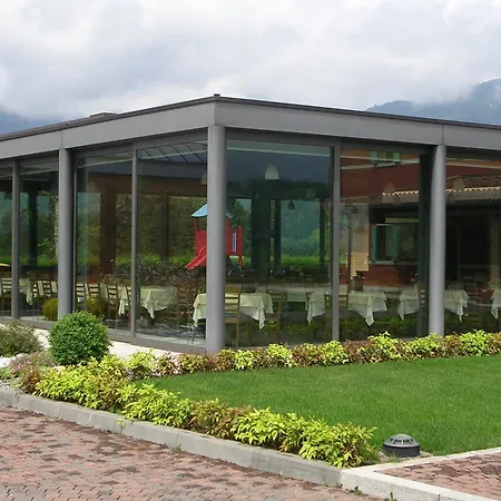Malga Rossa Otel