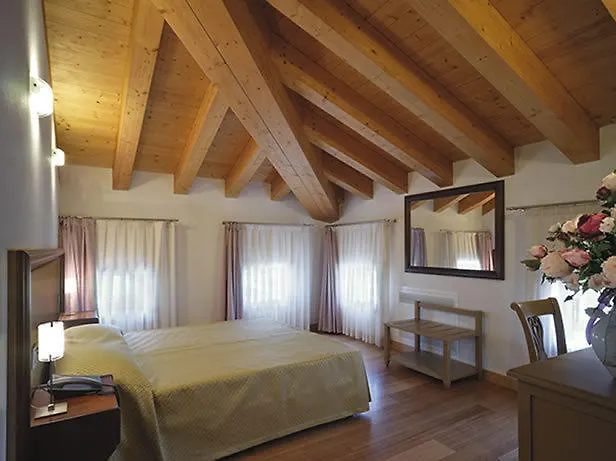 Hotel Malga Rossa 3*